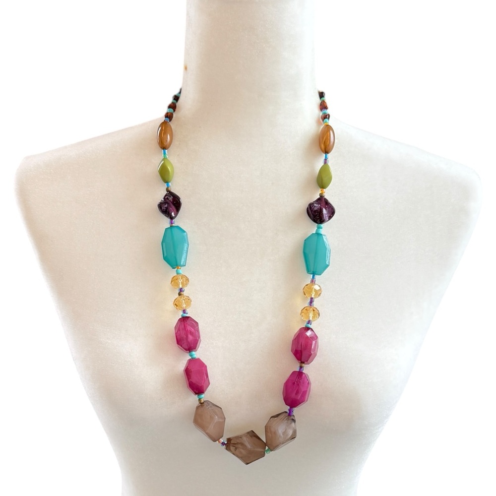 Sapphire Cracker Barrel Chunky Beaded Statement Necklace 34in Colorful